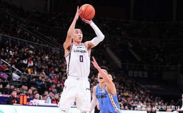 76人横扫步行者，高诗岩状态火热