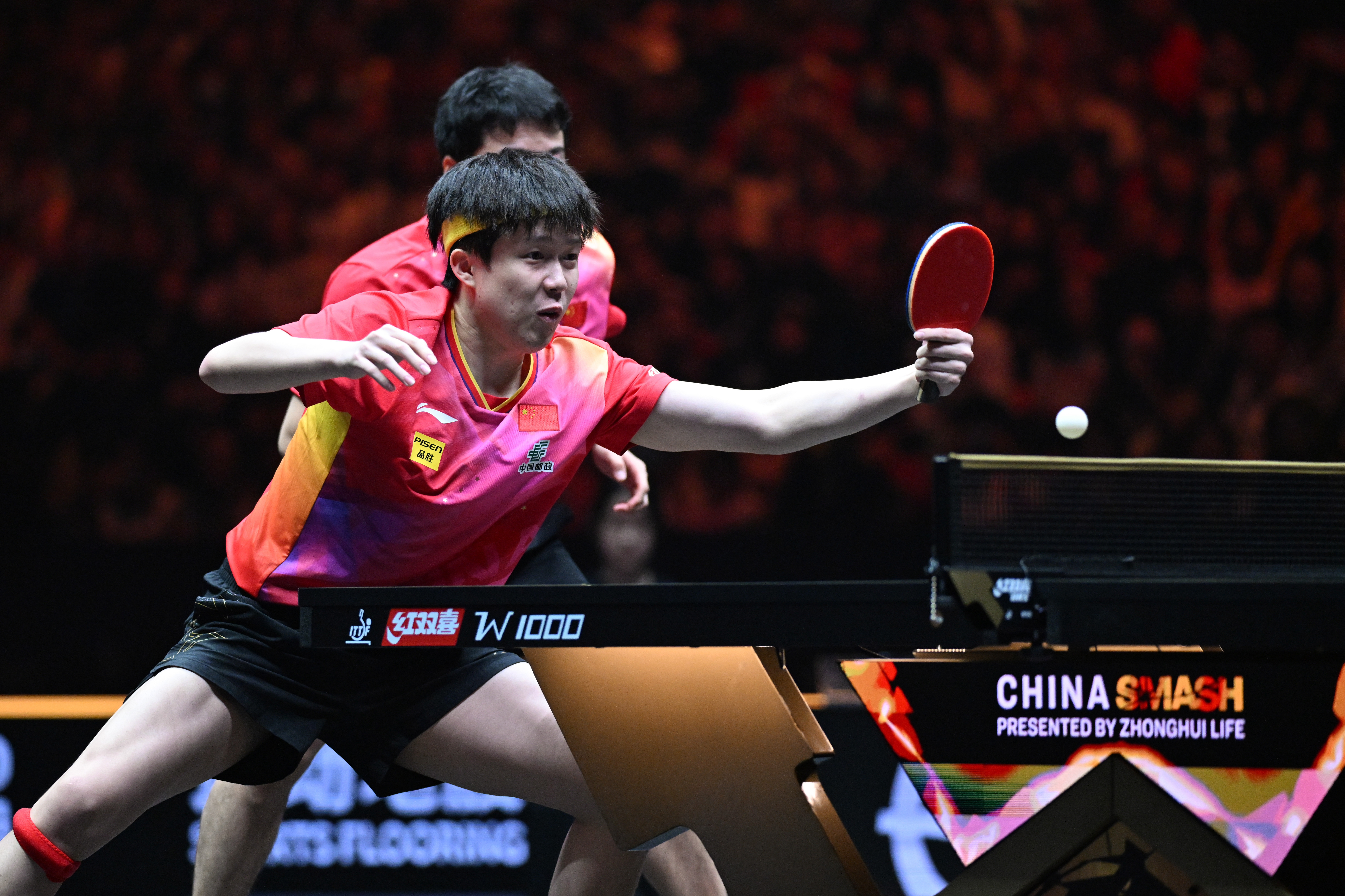 中国队完胜法国队，梁靖崑带队取胜