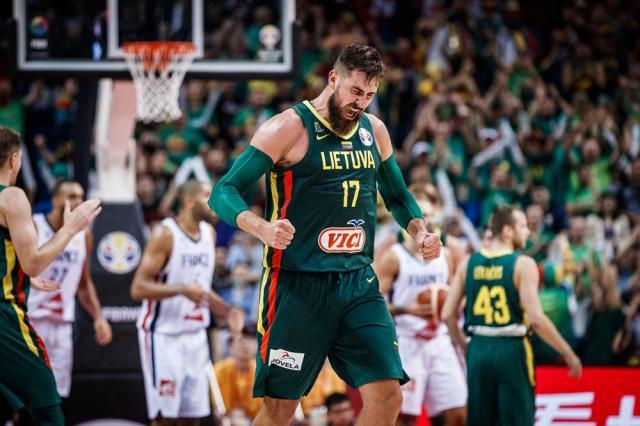 立陶宛男篮翻盘鹈鹕,瓦兰丘纳斯一己之力扛起全队 立陶宛男篮翻盘鹈鹕,瓦兰丘纳斯一己之力扛起全队