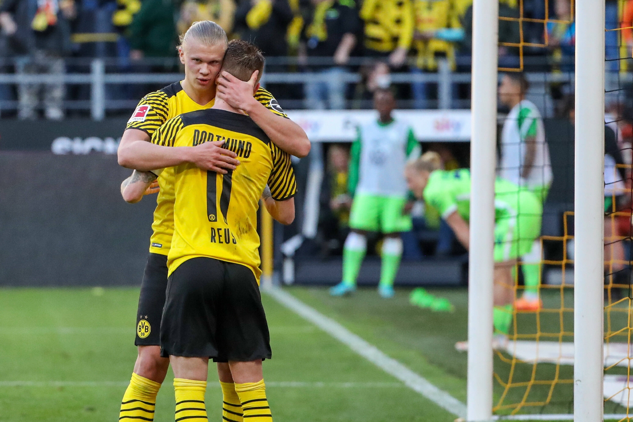 多特蒙德完胜挪威,加维惊艳四座 多特蒙德完胜挪威,加维惊艳四座