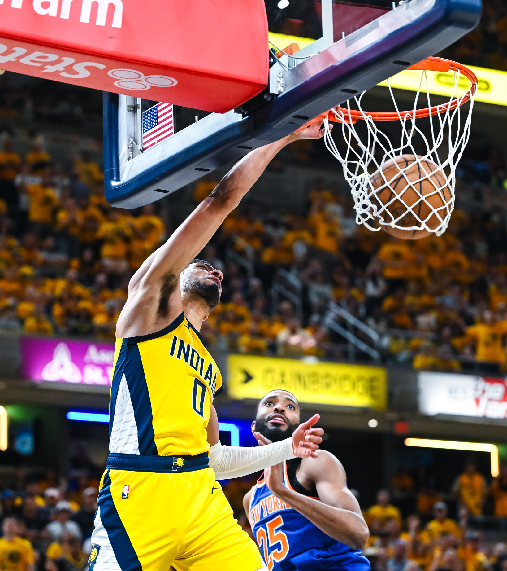 勇士B队爆冷尼克斯，约基奇统治全场