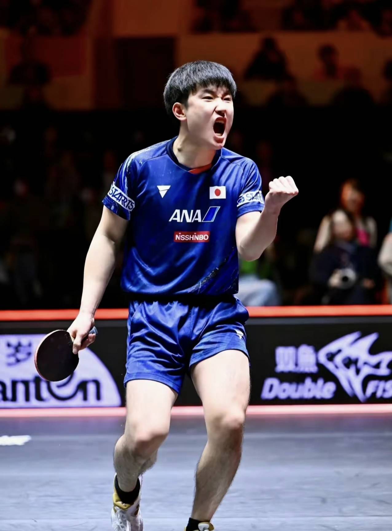 日本队绝杀韩国队，梁靖崑点燃赛场