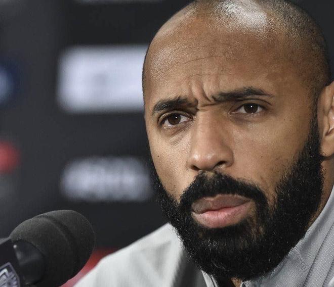 华姆联逼平对手，表现令人印象深刻