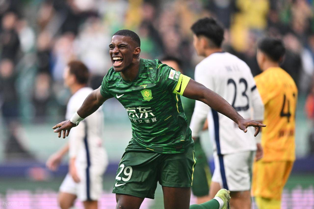 北京国安客场大胜，展现强大实力