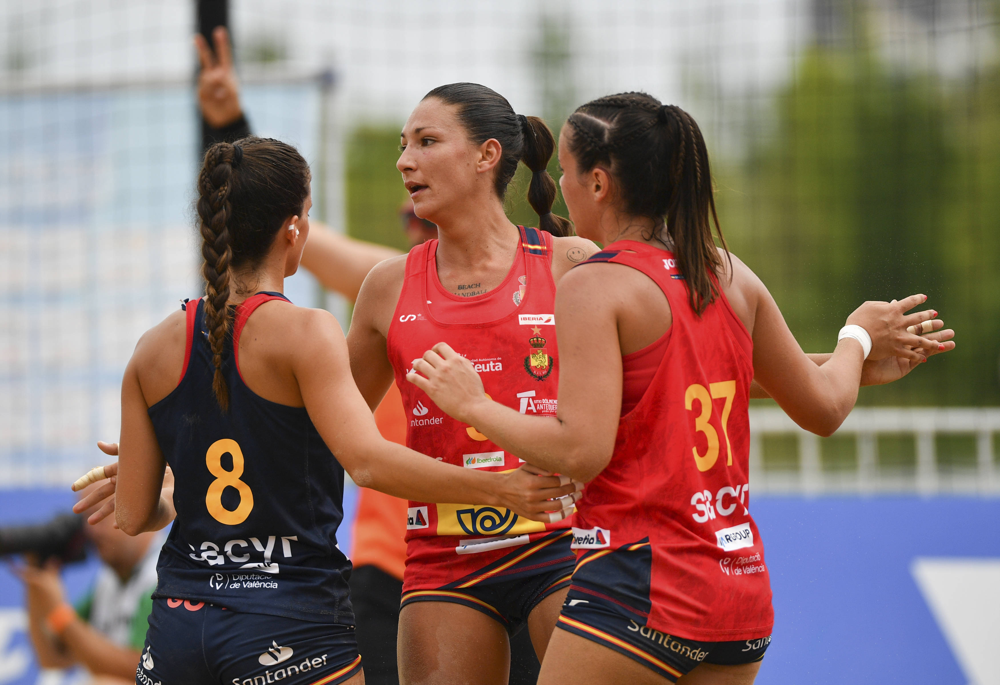 阿根廷女子足球联赛热浪来袭