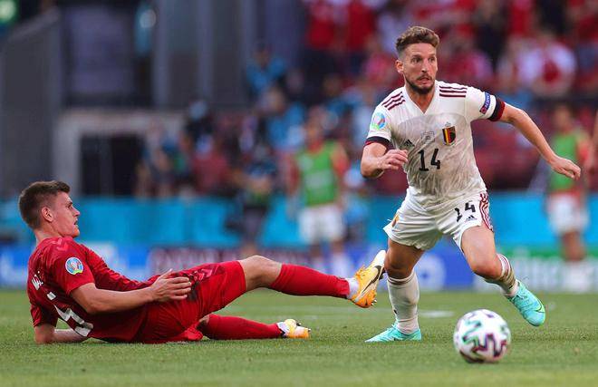 欧国联赛赛事接连进行，球员身手更加灵活