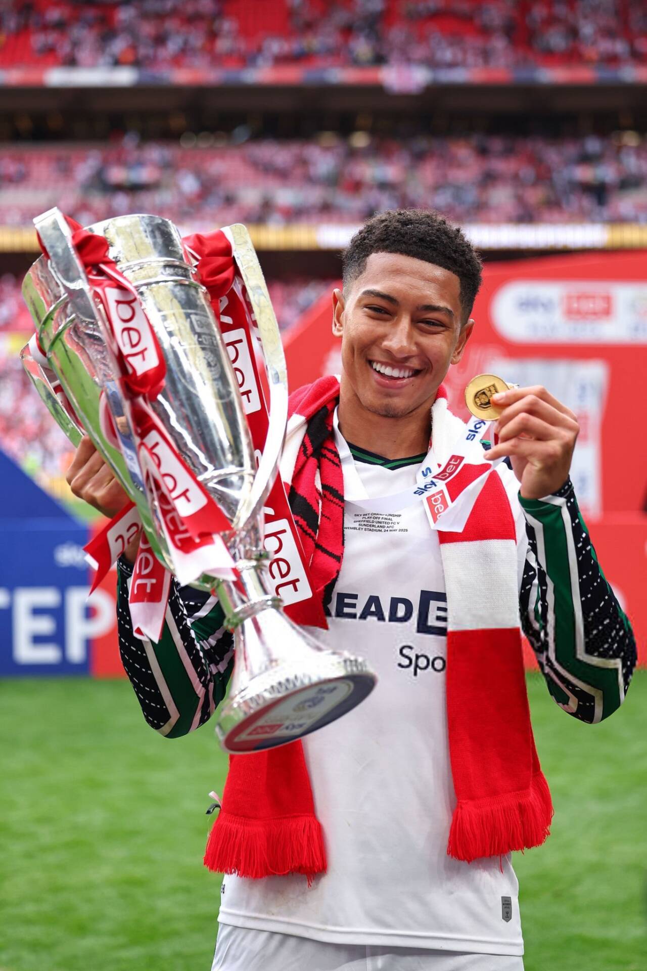 多特蒙德鏖战葡萄牙，贝林厄姆状态火热